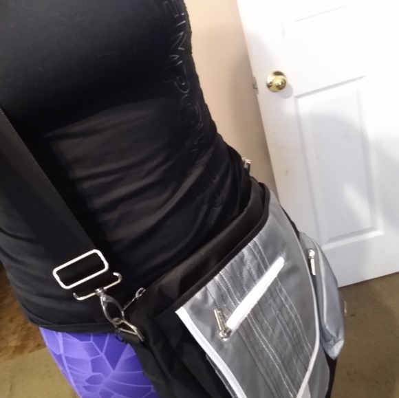 JJ Cole black canvas diaper bag NWOT - Picture 8 of 8